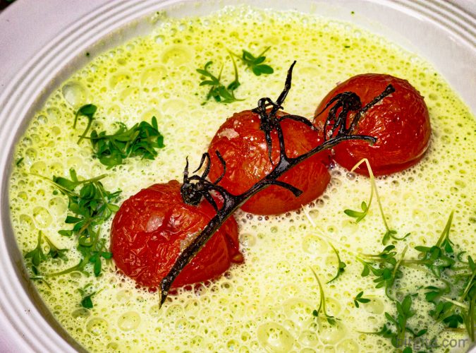 N° 28 – Kresseschaum-Suppe mit Rösttomaten