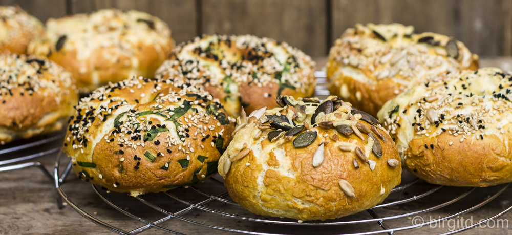 Laugen-Bagels mit Bärlauch, Körnern & viel Geschmack – Brote aus aller Welt