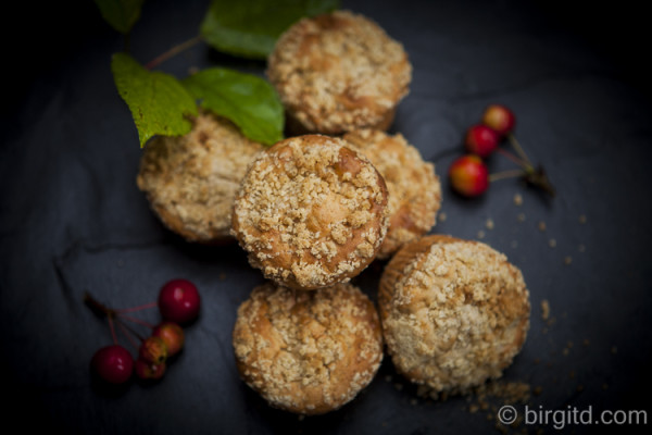 Apfel-Muffins mit Knusperstreuseln – Apfelkuchen aus aller Welt – Birgit D Apfel-Muffins mit Knusperstreuseln – Apfelkuchen aus aller Welt – Birgit D