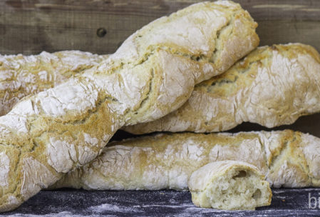 Brote aus aller Welt – rustikale französische Baguettes, no-knead